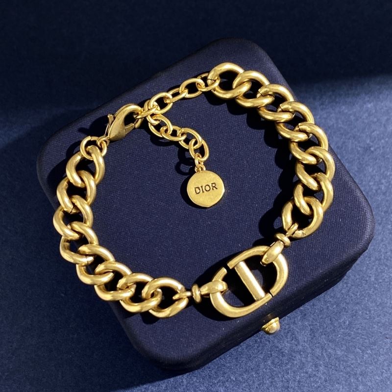 ch**an D*or bracelets